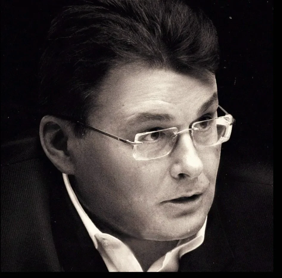 ФЕДОРОВ.